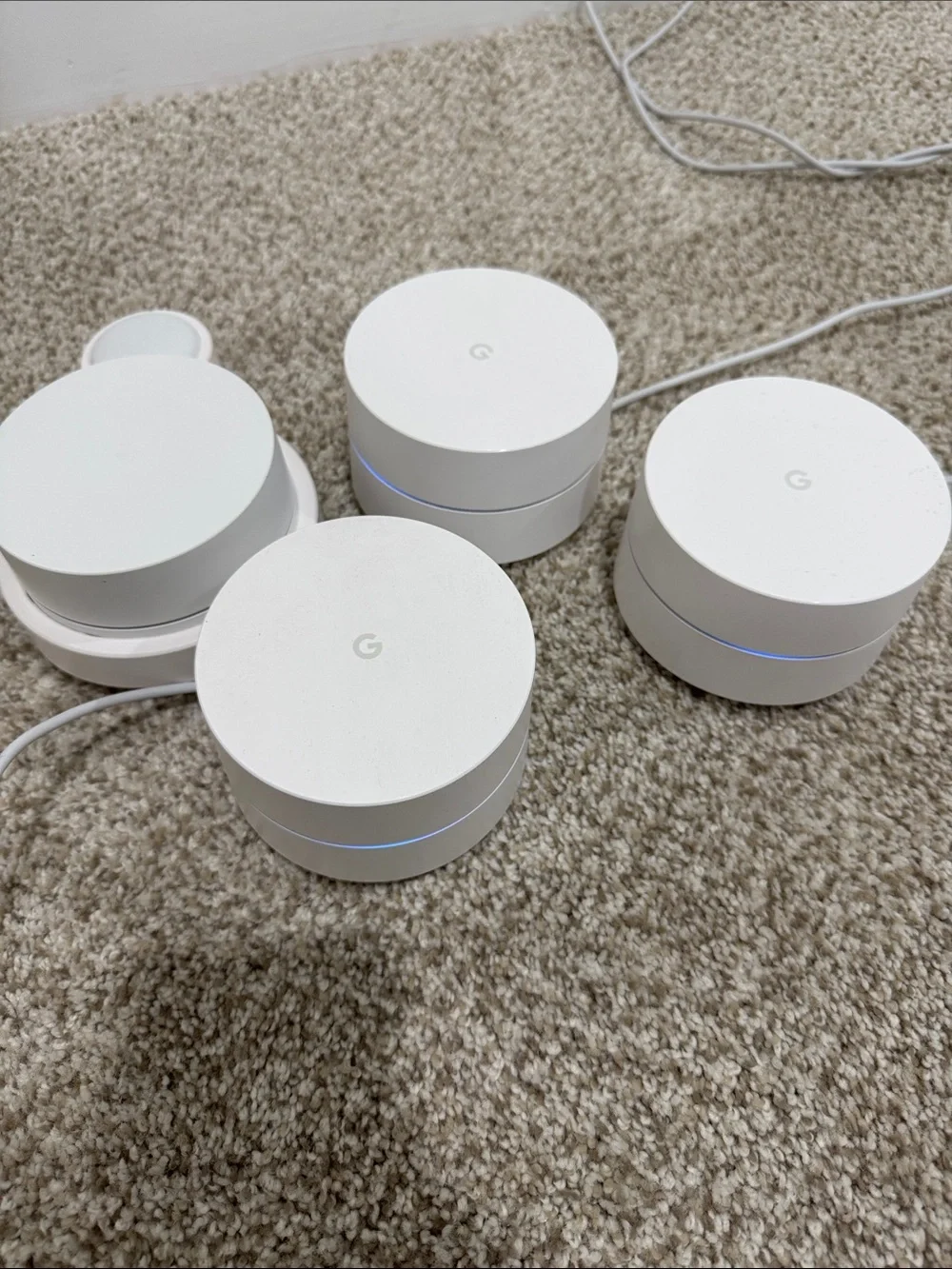Google White Mesh Wi‑Fi Router Set - 4 Pack - Picture 3 of 7